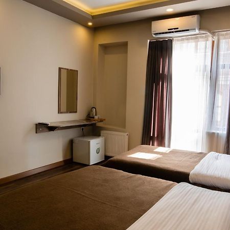 Taksim Mood Aparthotel Istanbul Exterior photo